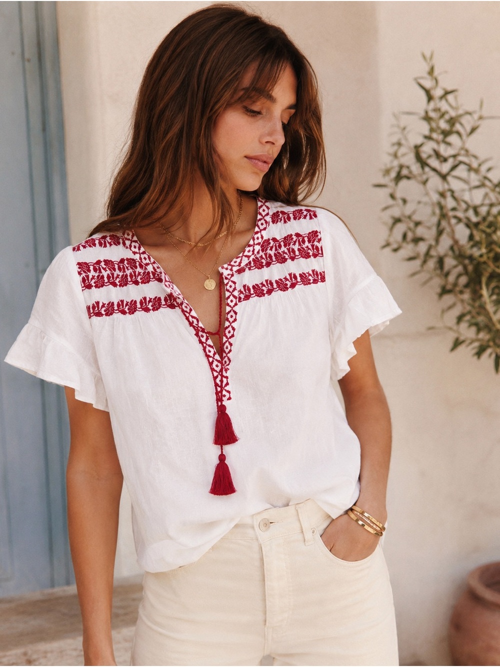 Embroidered  Peasant Top Liz Claiborne Small White with Red